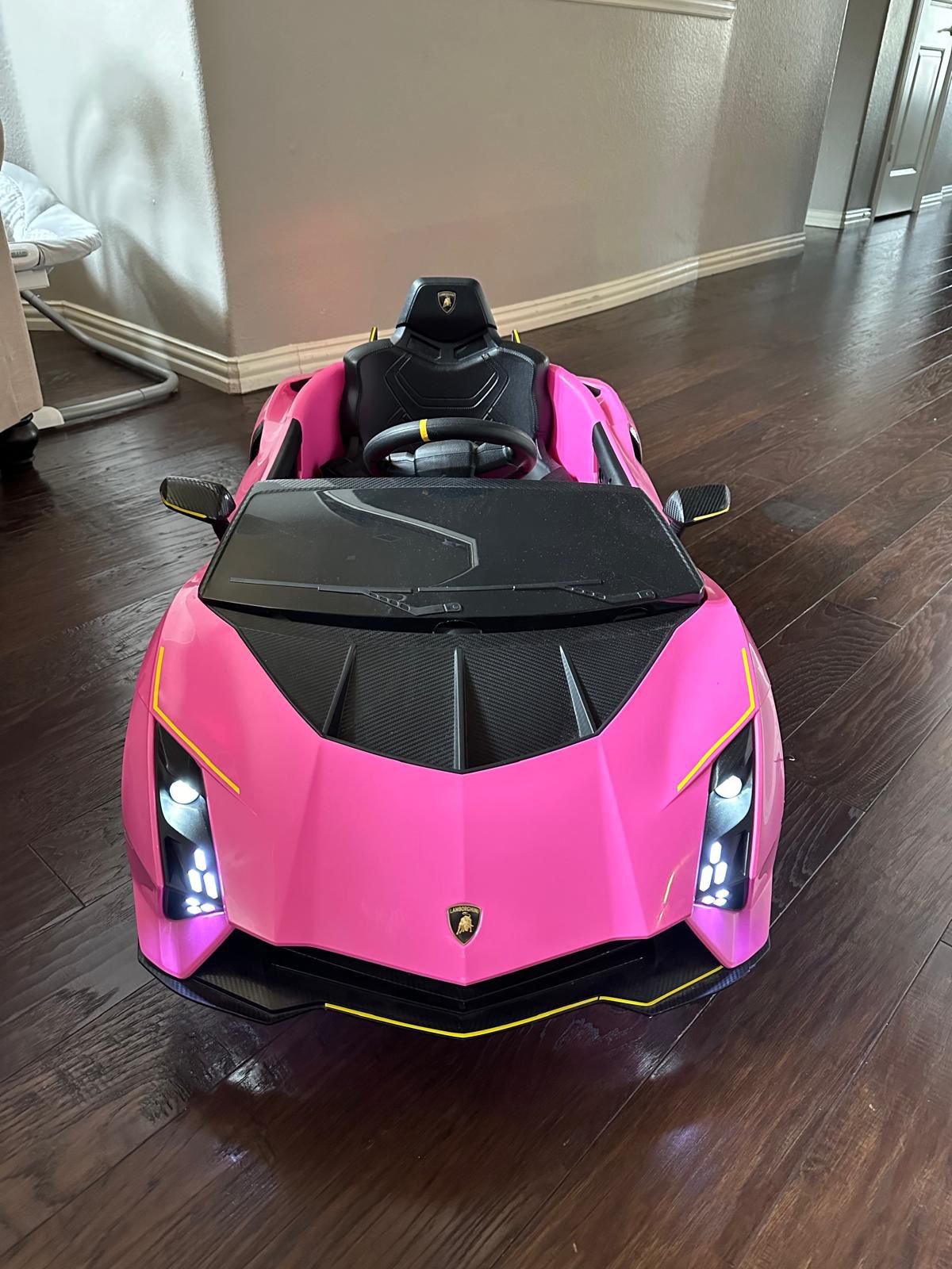 Remote Control, Pink Lamborghini car.