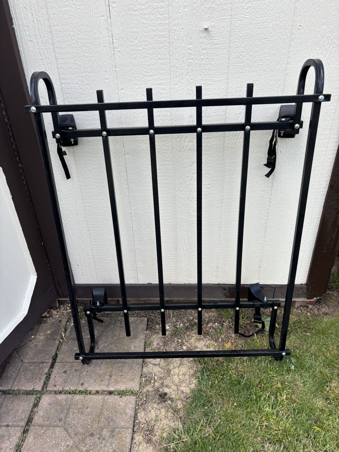 Rooftop Luggage Rack With Leather Cover