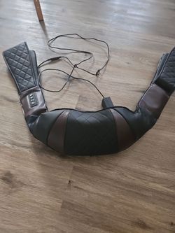 Should and neck massager with heat