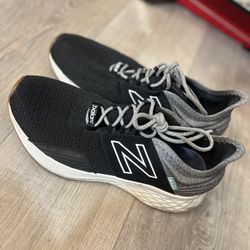 New Balance Women 10