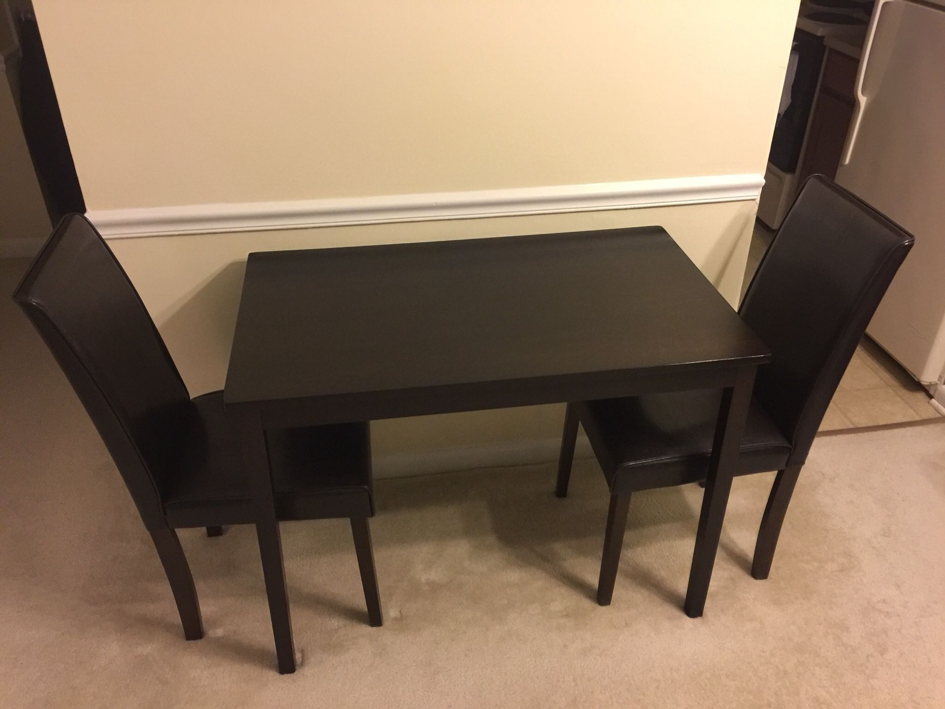 Dining table for 2 - great deal!