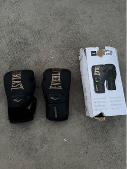 Everlast Elite 2 Boxing Gloves