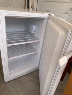 BEAUTIFUL ICECOLD FREEZER🥶❤️