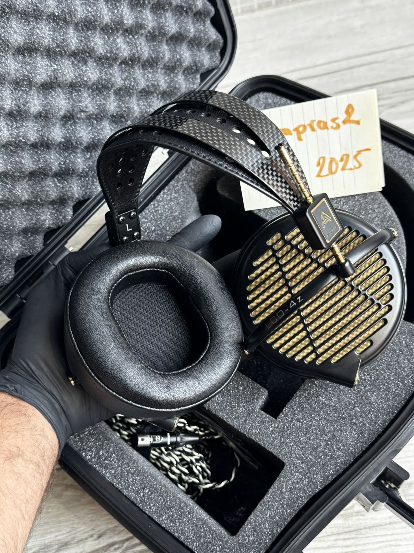 Audeze LCD-4z