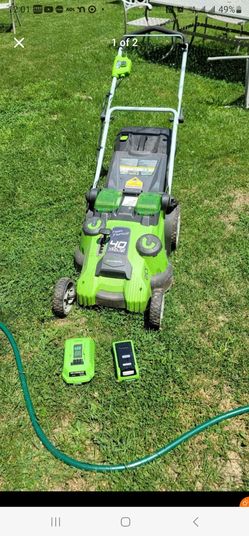 Greenworks Twinforce 40v 20" Push Mower (good condition) battery and charger included