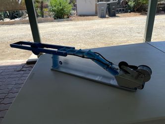 Drywall taper