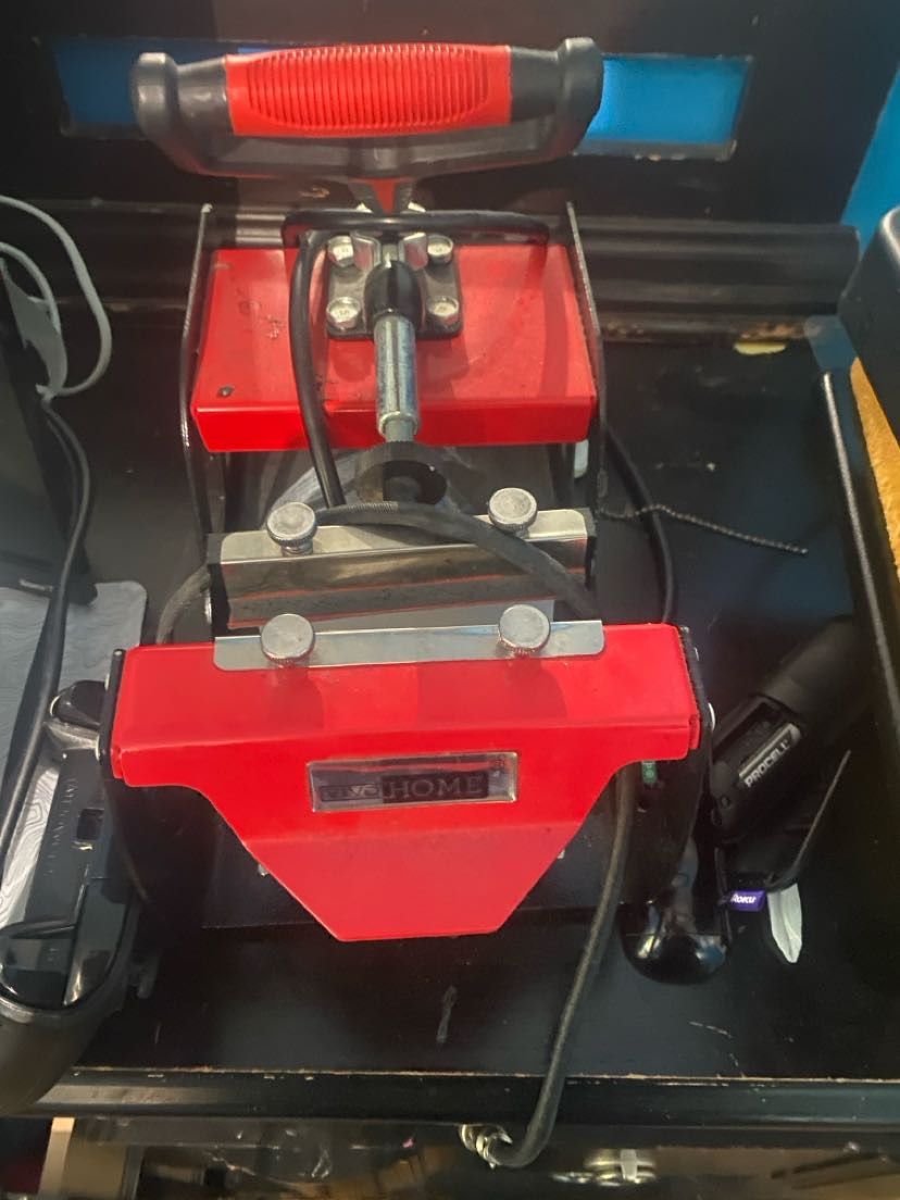Cricut Maker 3  8 In 1 Heat Press Machine