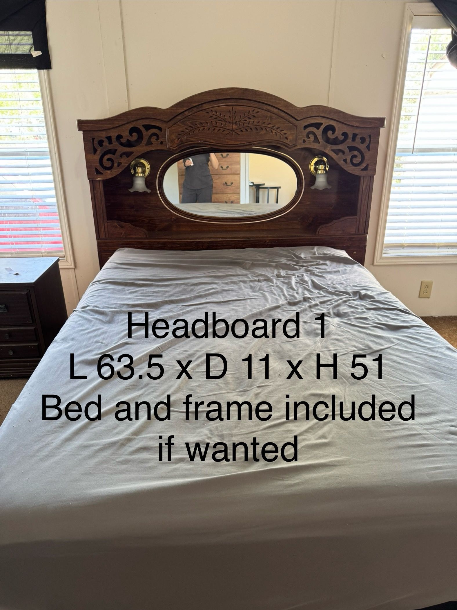 Headboard/Bed frame/Mattress