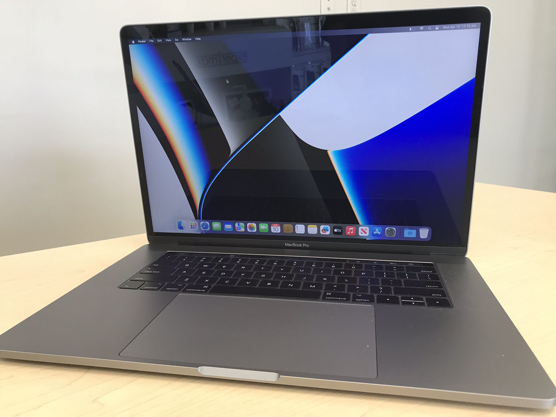 15" MacBook Pro Touchbar