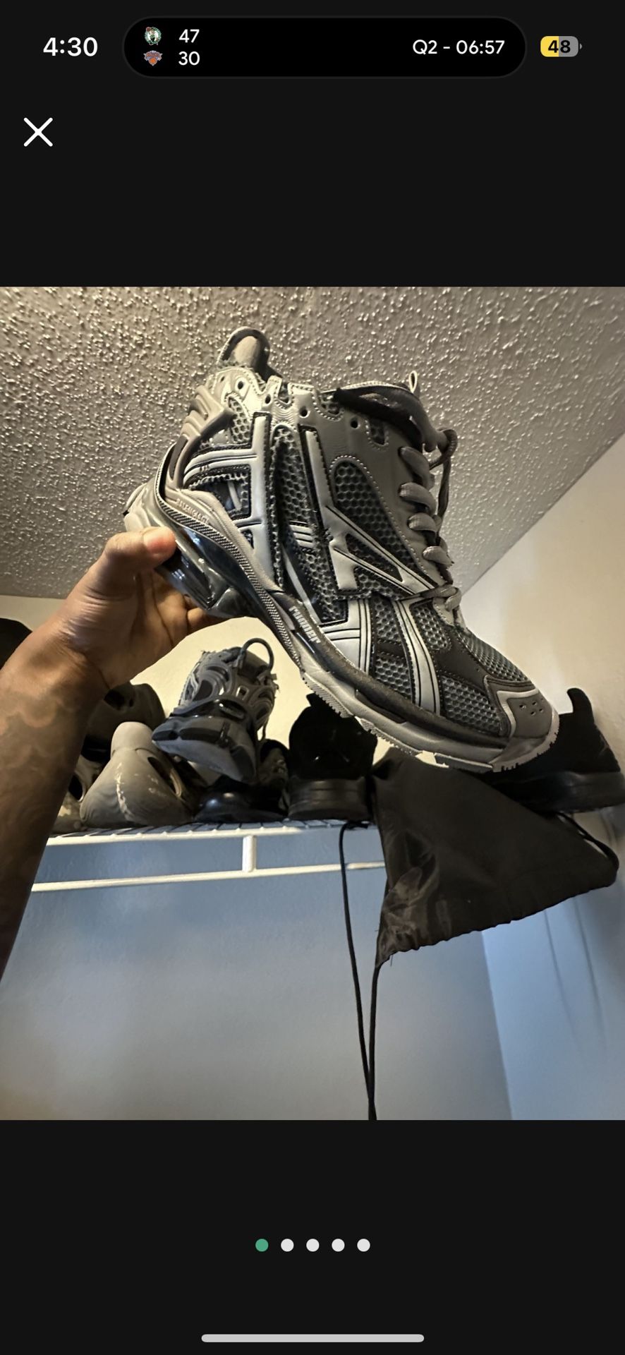 Men Balencii 