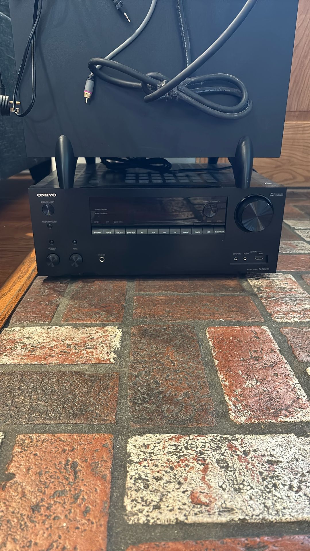 ONKYO TX-NR696 7.2CH 4K
