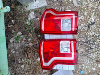 Tail light ford F150 fit 2015-2017