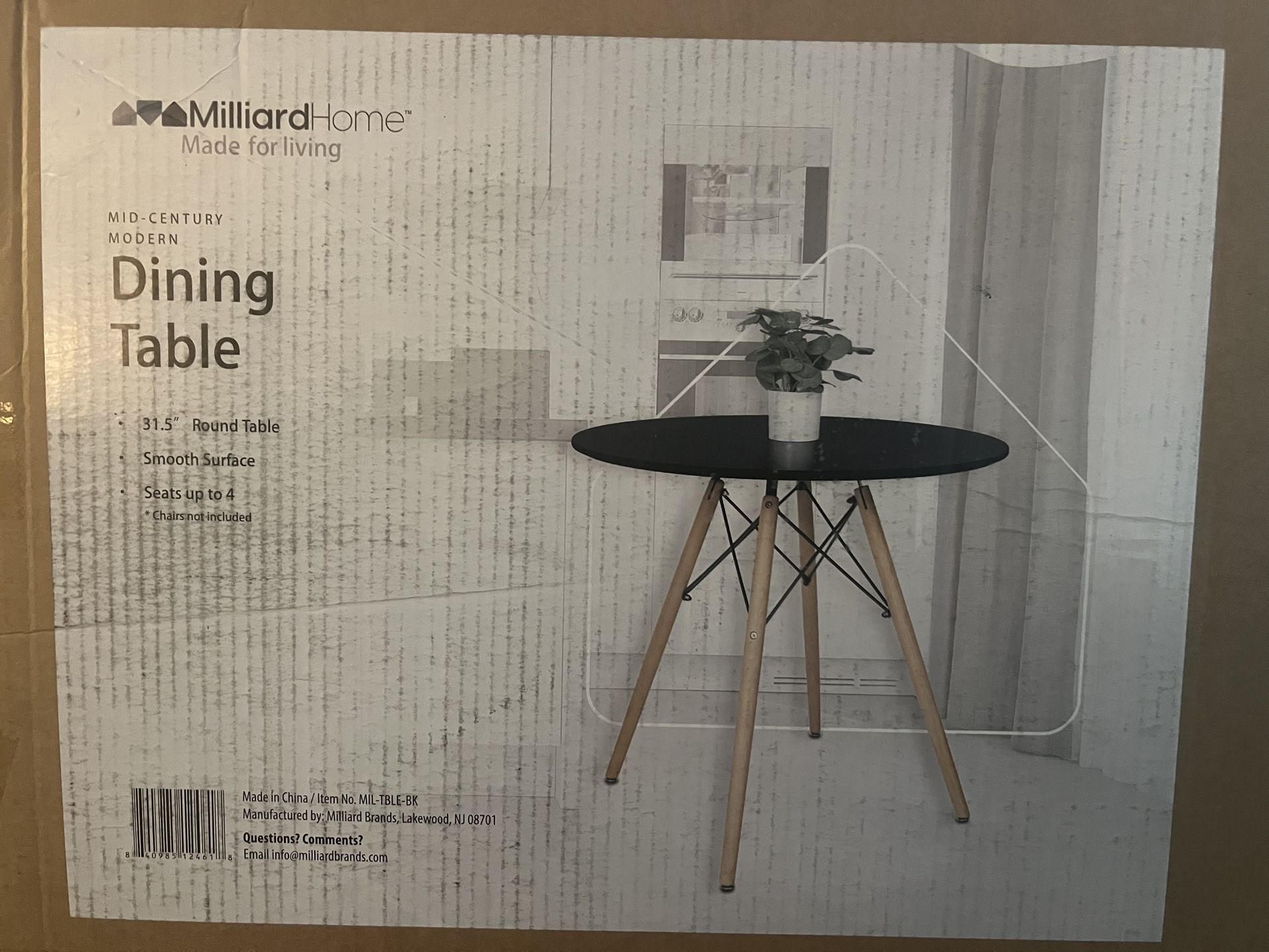 31.5” Round Dining Tables