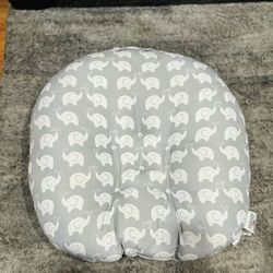 Infant sleeper pillow 