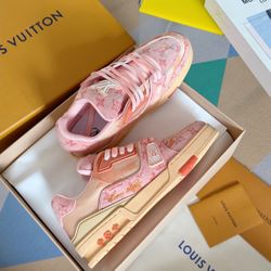 Louis Vuitton Any size,Color