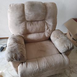 Free Recliner