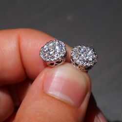 14k VS Natural Diamonds Over 1ct Cluster Earrings 10mm