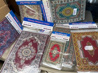 New rug coasters or mouse pads