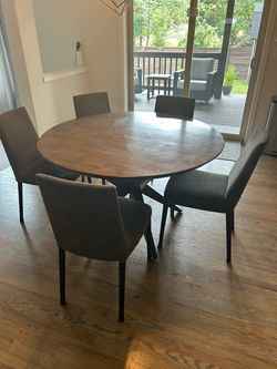 Kitchen table