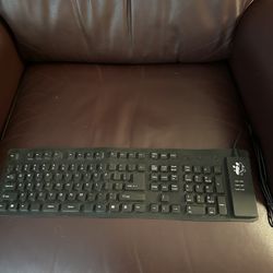 Portable Full Size Mobile Extended Keyboard