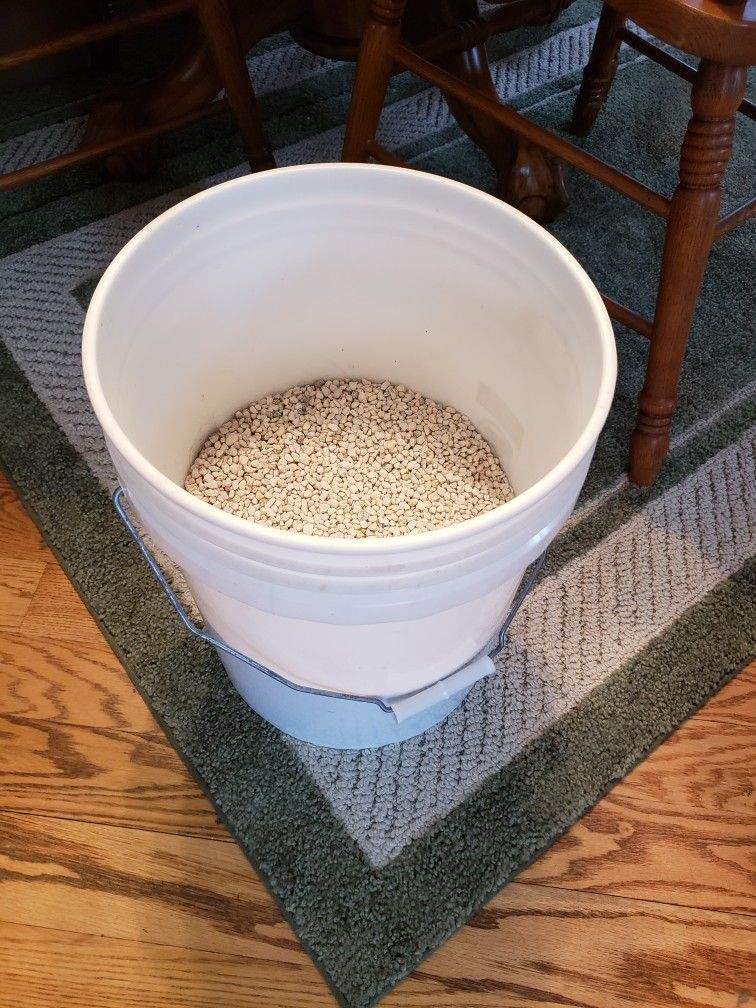 Aquarium gravel