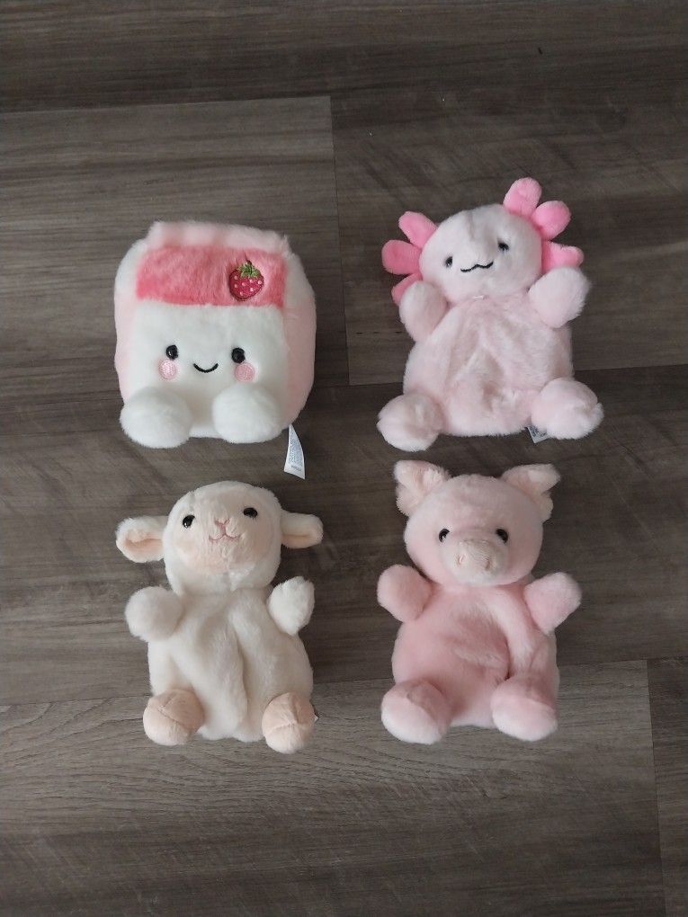Palm Pals Plushie Milk, Lamb, Pig, And Axolotl
