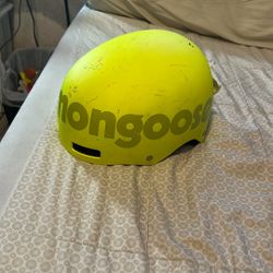 Mongoose Helmet 