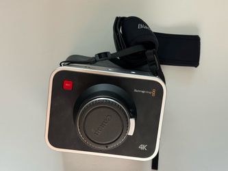 BLACKMAGIC PRODUCTION CAMERA 4K EF + RIG - $750