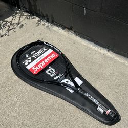 Supreme Yonex EZONE 100L Racquet