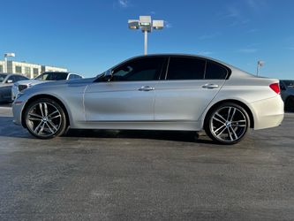 2012 BMW 328i