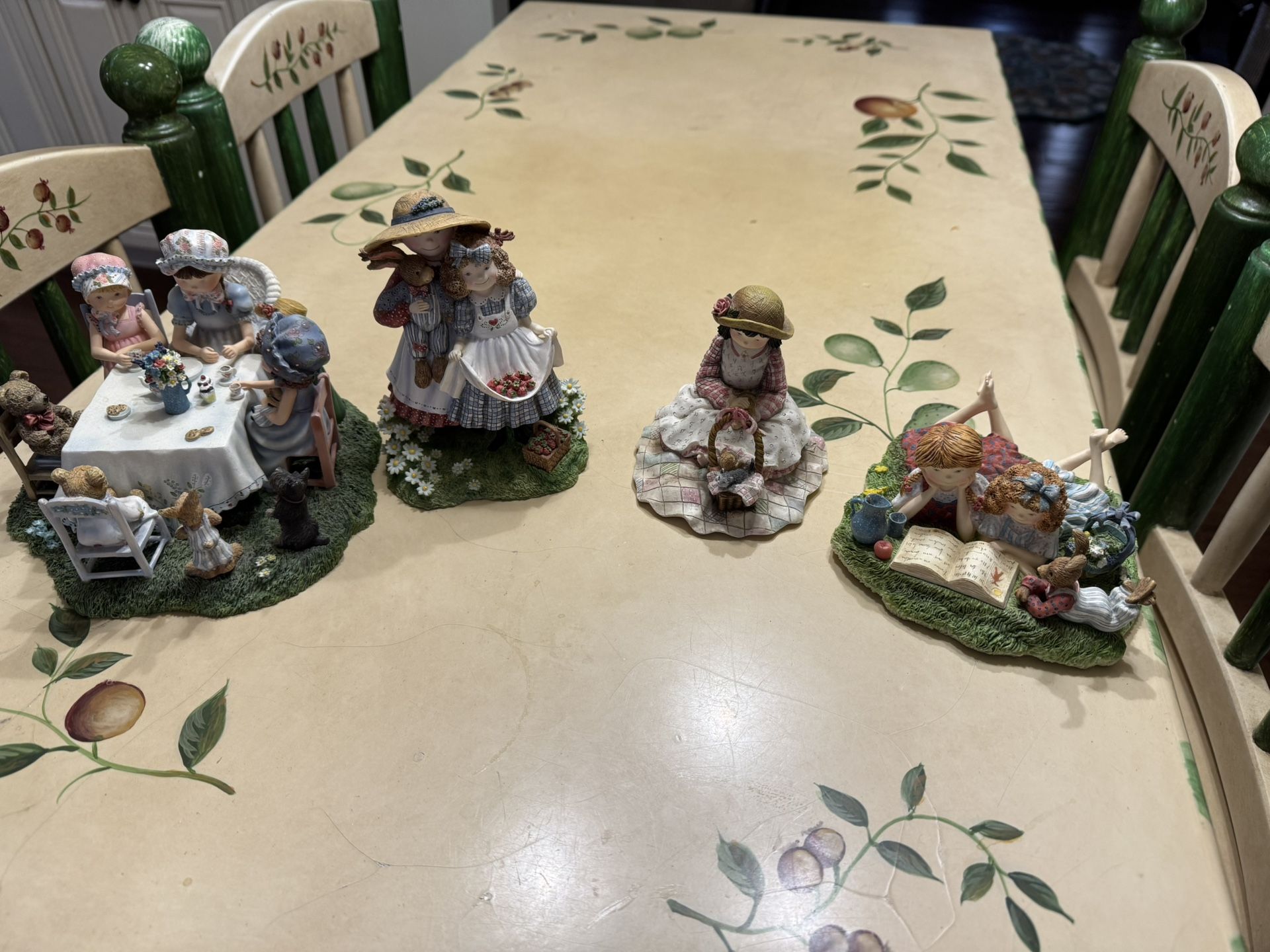 Special Friends Figurines