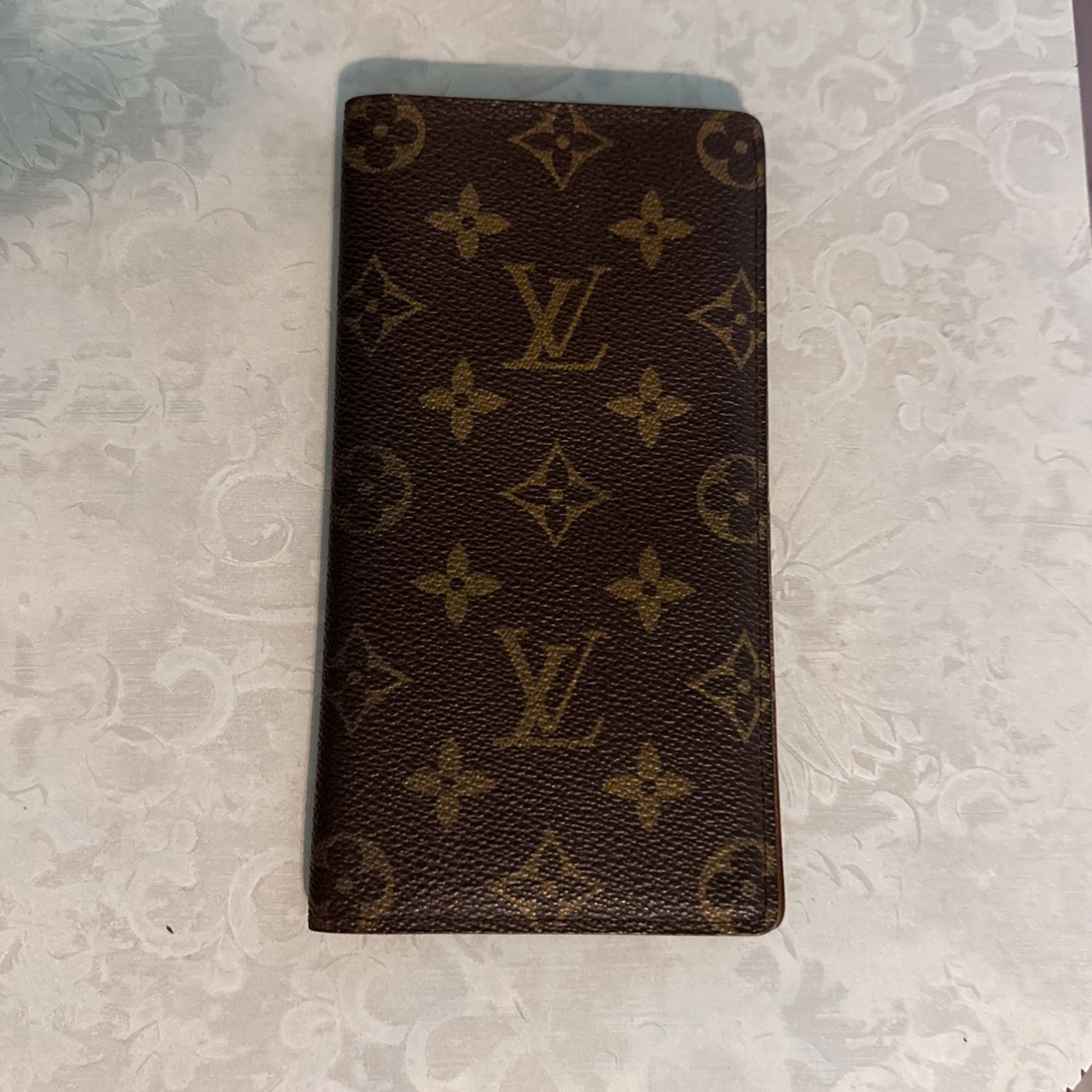 Louis Vuitton Checkbook Wallets for Men for sale