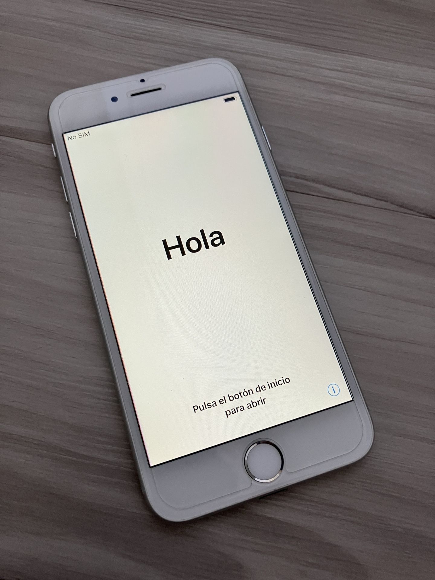Unlocked iPhone 6 64GB - 100% Battery Health
