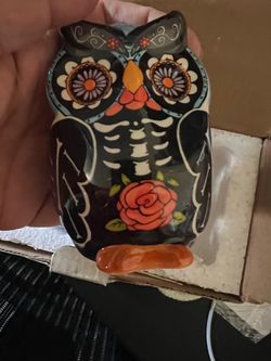 Cute salt and pepper owls