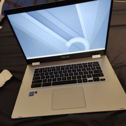 Asus Chromebook C523