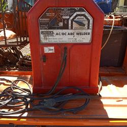 Lincoln Electric AC DC Arc Welder