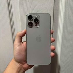 Apple  phone  15  pro max