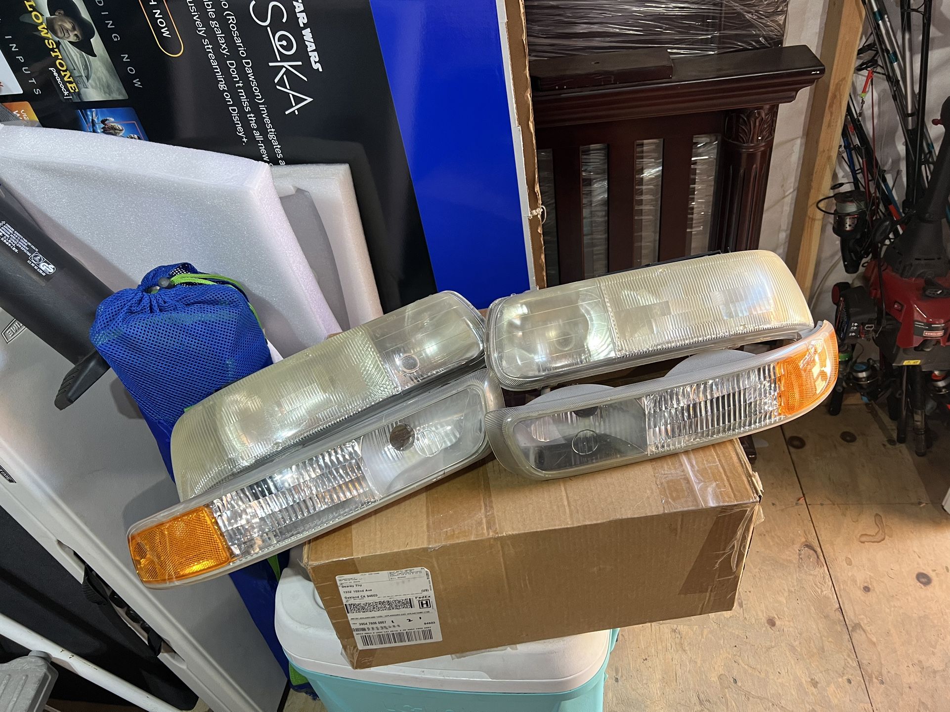 2002 Chevrolet Tahoe Oem Headlights