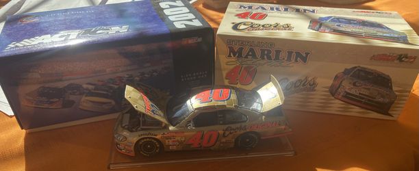 #40 Sterling Marlin Coors Original 2002 Dodge Intrepid 1:24 Nascar