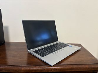 💻 HP EliteBook 840 G8 Laptop - mint condition
