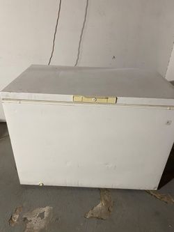 Maytag deep freezer