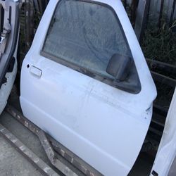 Ford Ranger 98 (Passenger Door)