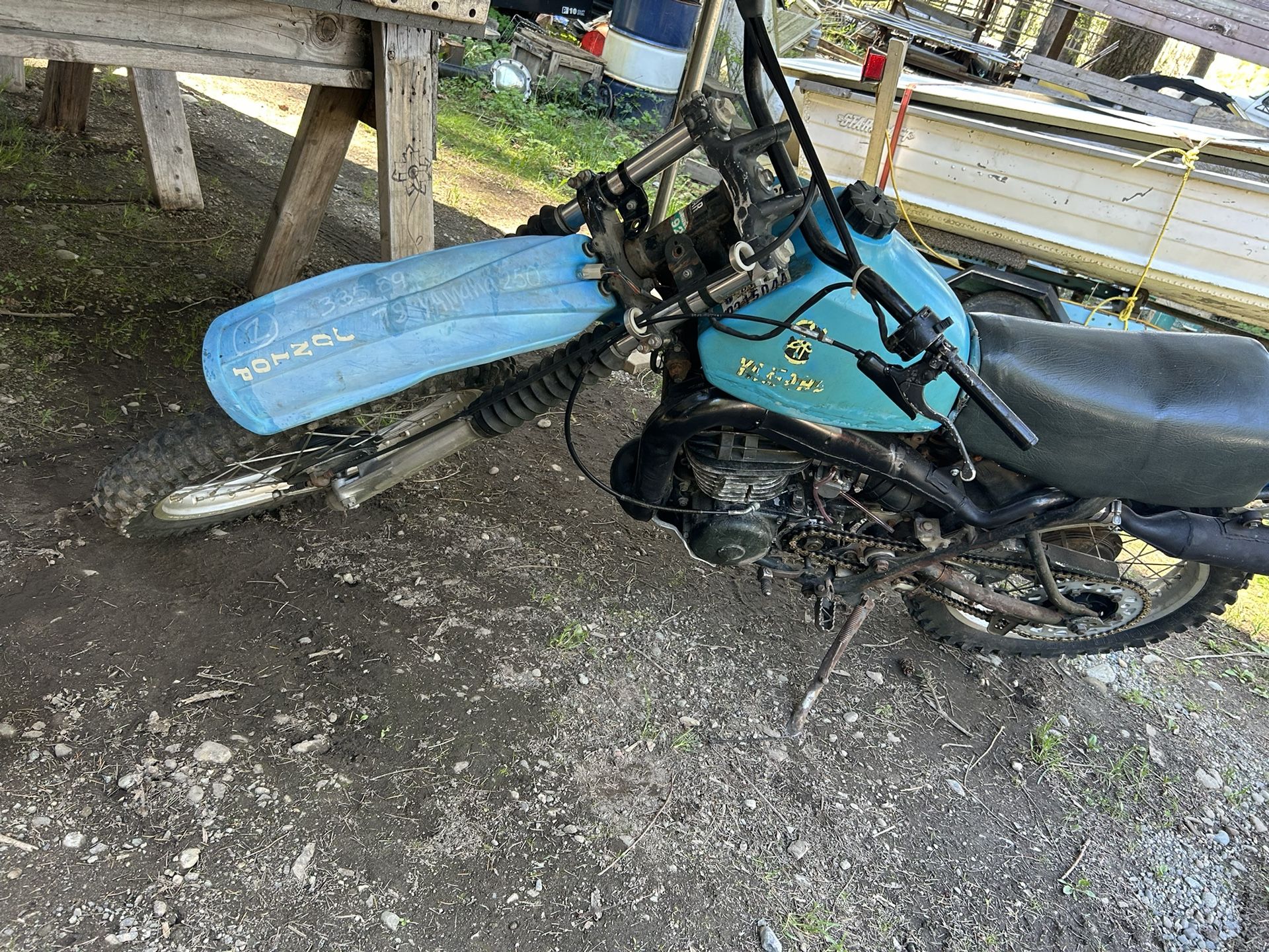 yamaha 1979 IT250 2 stroke enduro