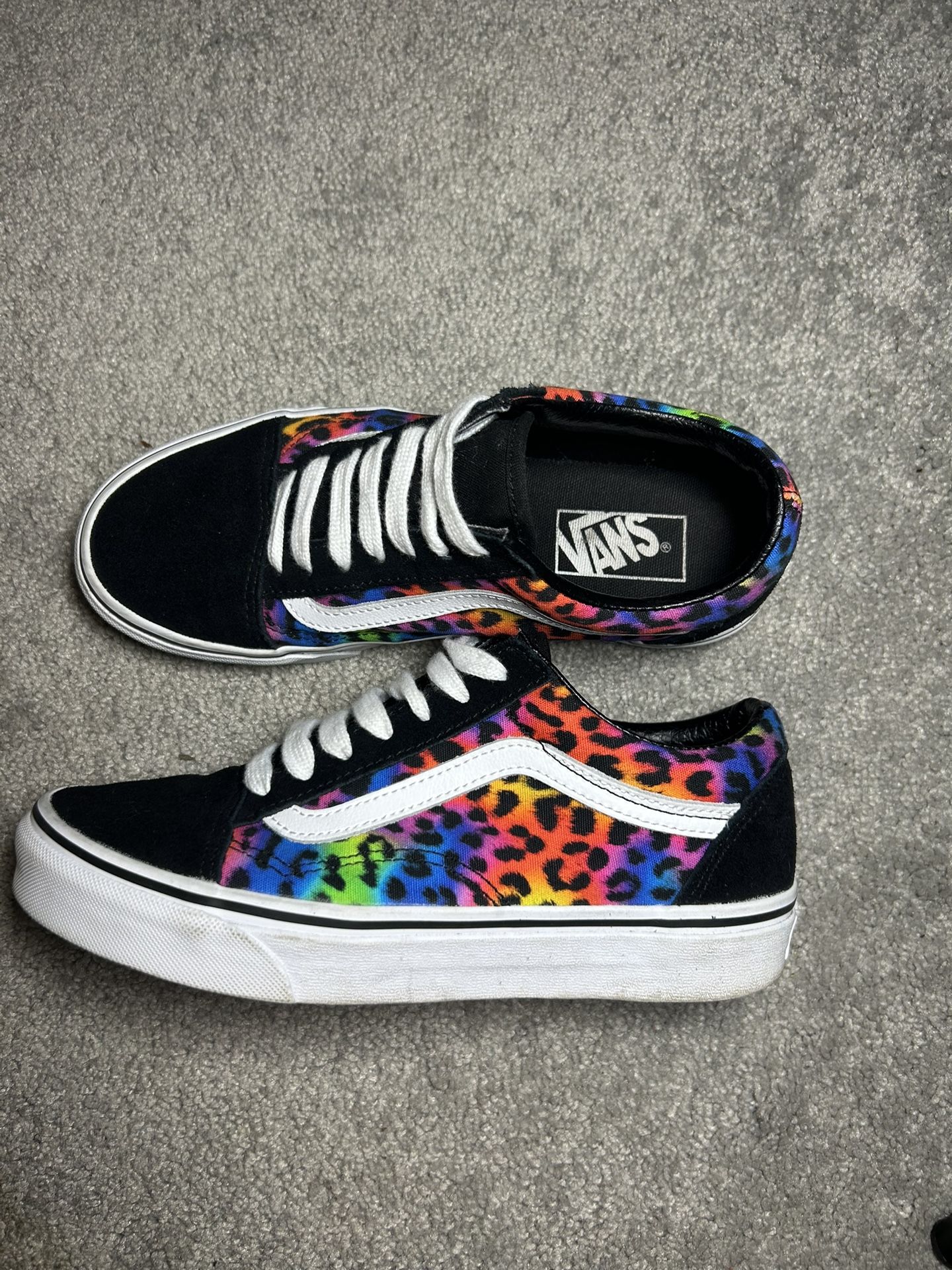 Vans Old Skool Rainbow Leopard – Size Women’s 7.5 / Men’s 6