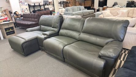 Used leather recliner sectional couch / free delivery