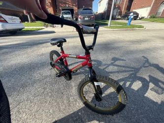 Magna Boy’s Clutch 16in Bike