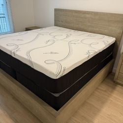 Queen Cooling Gel Hybrid Memory Foam Mattress!