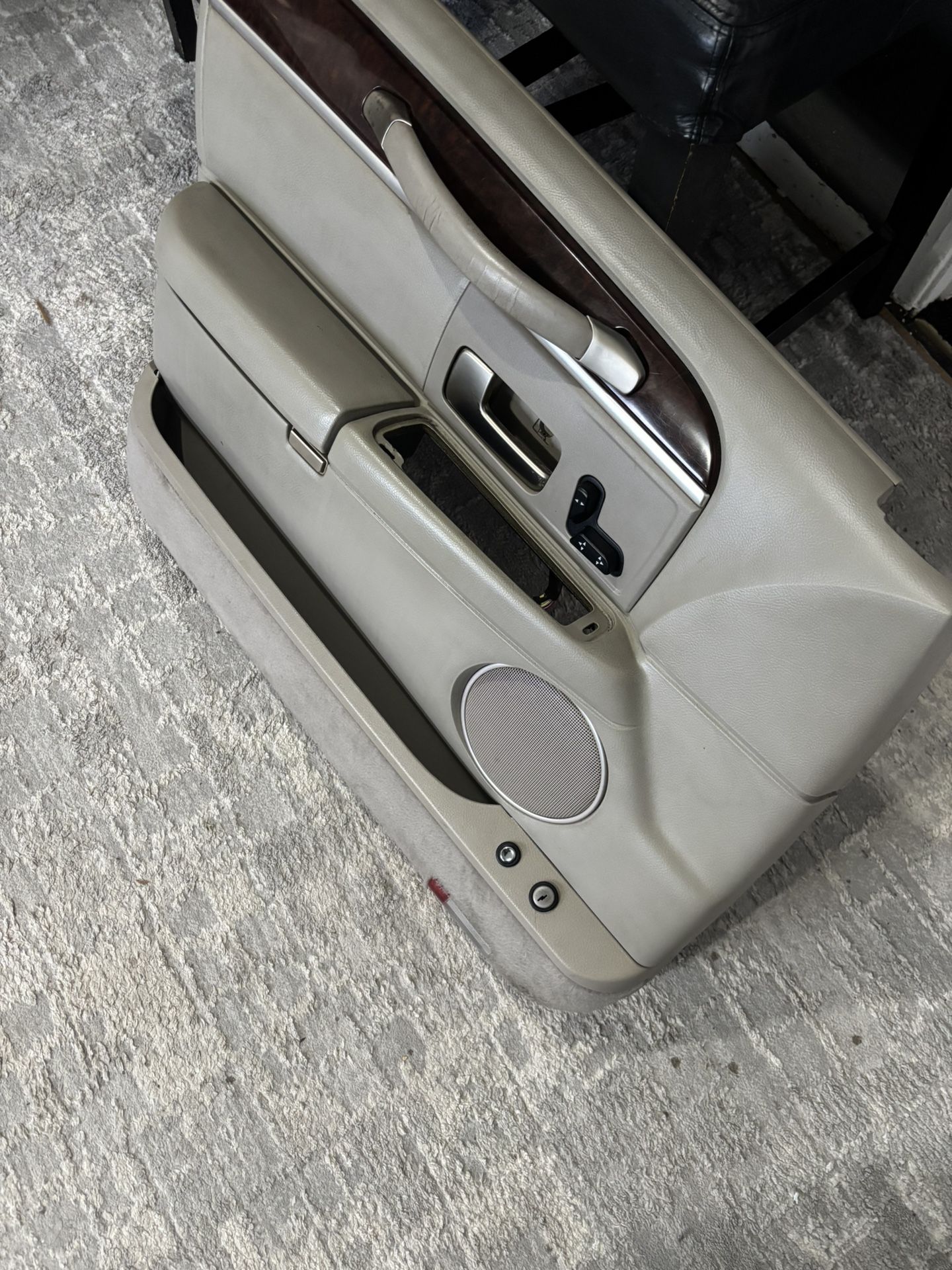 425 Ogden Ave  Dallas Tx 7521(contact info removed)  Let us know when ur on ur way   Cash only  We’re available 12pm-9pm today