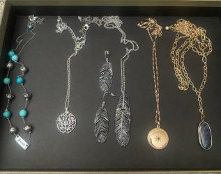 Mixed Jewelry Lot Necklaces and Earrings