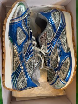 Bottega veneta size 44
